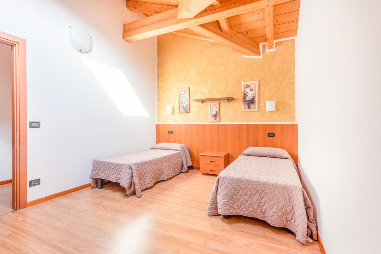 Toli Aparthotel 3*