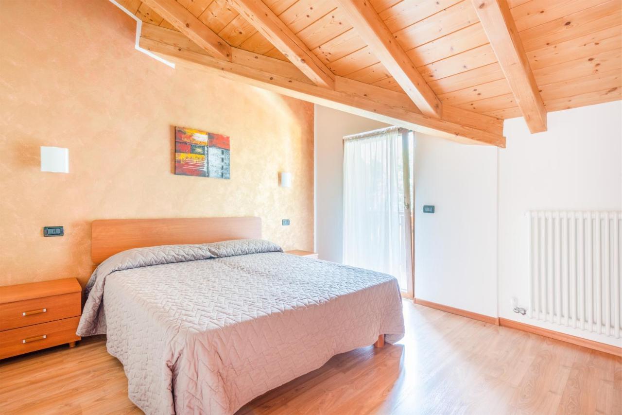 Toli Aparthotel 3*
