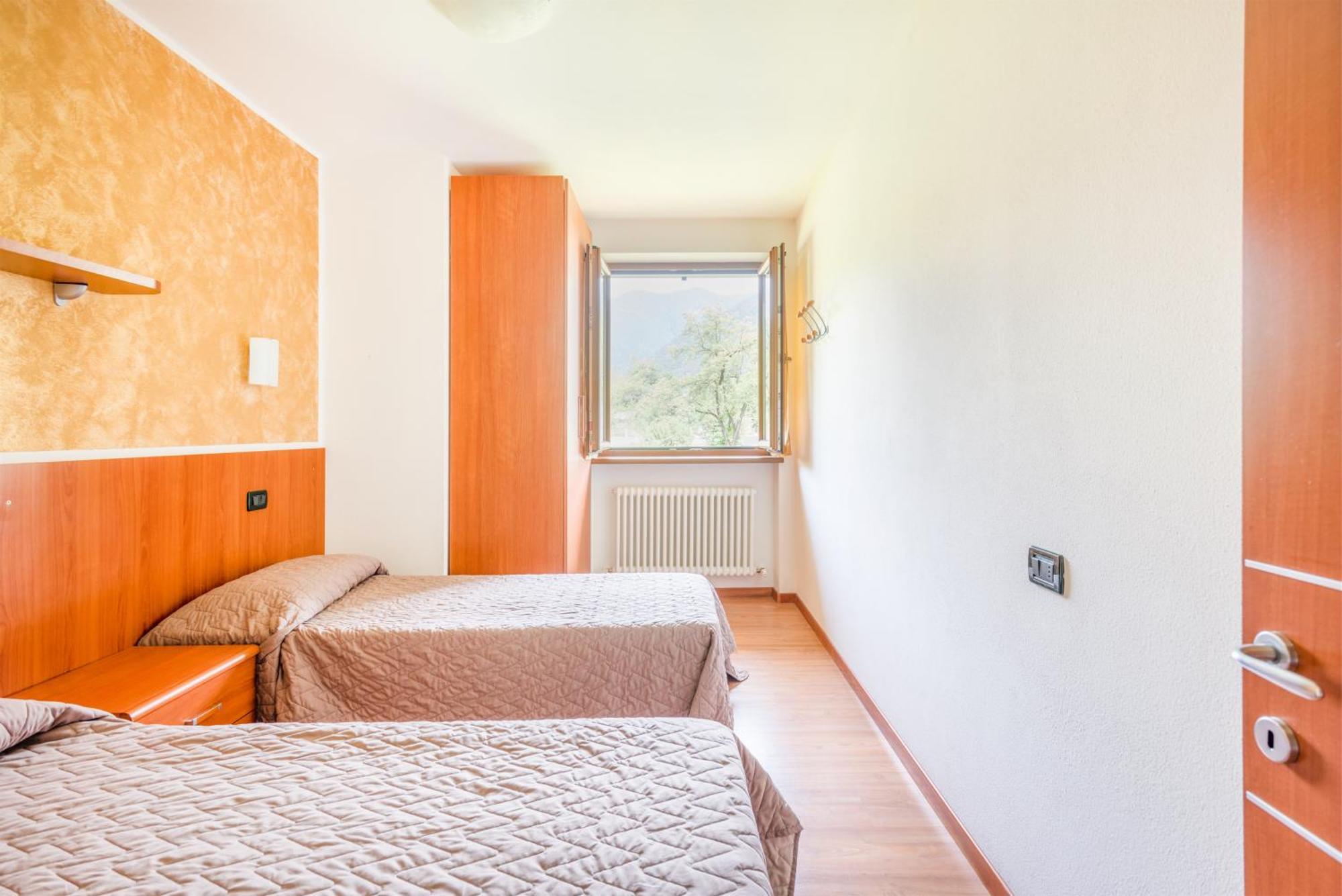 Toli Aparthotel Pieve Di Ledro