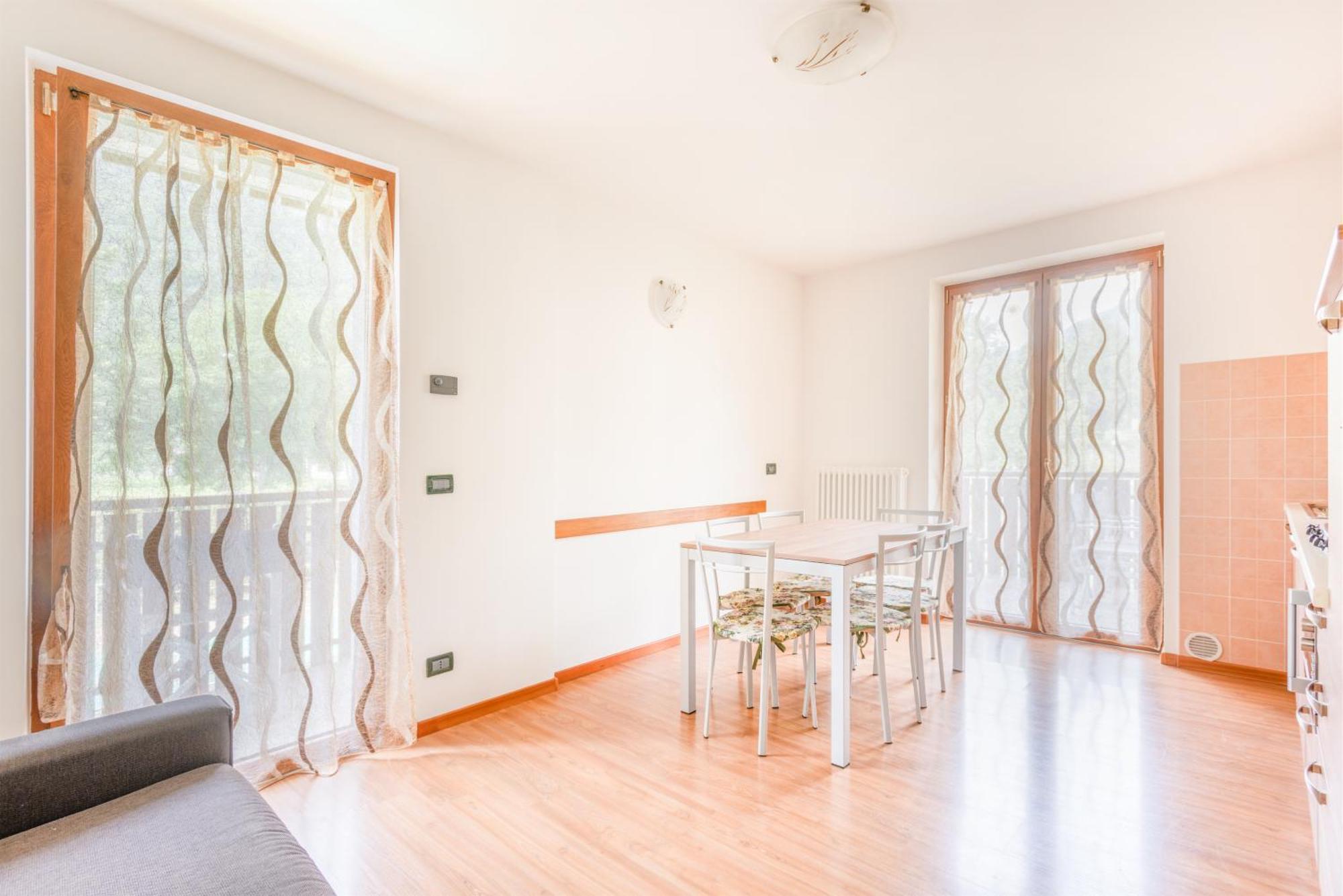Toli Aparthotel